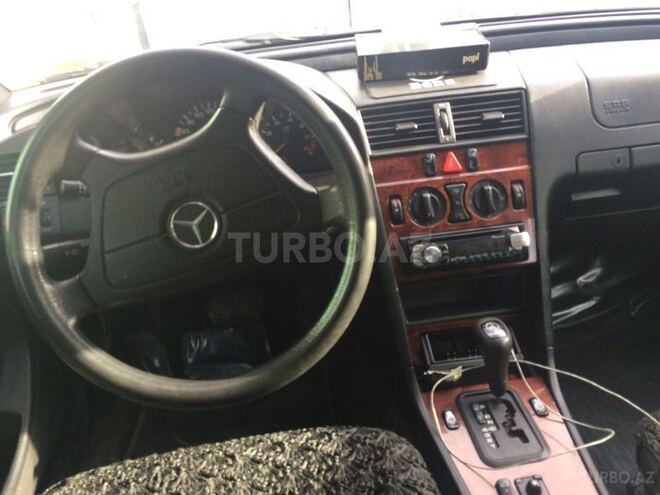Mercedes C 180 1997, 210,000 km - 1.8 l - Bakı
