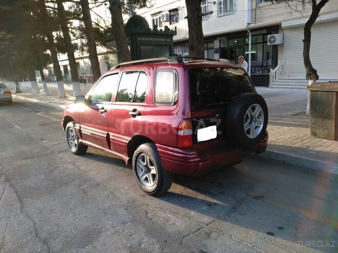 Chevrolet Tracker 2002, 219,000 km - 2.5 l - Sumqayıt