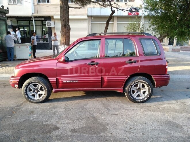 Chevrolet Tracker 2002, 219,000 km - 2.5 l - Sumqayıt
