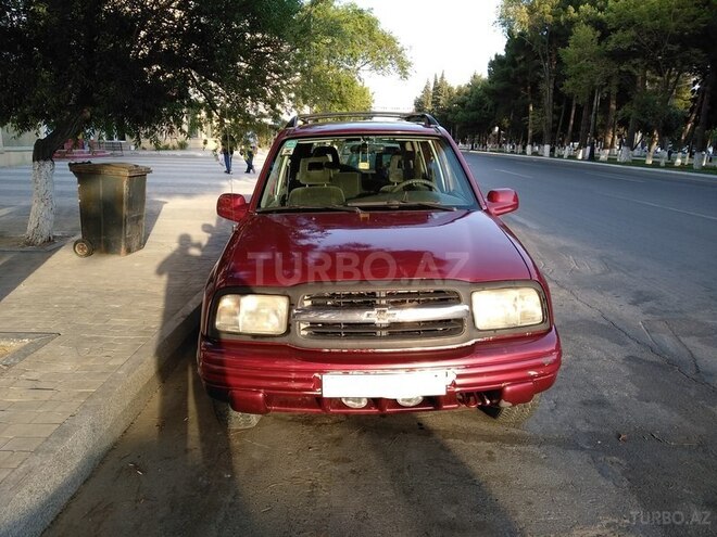 Chevrolet Tracker 2002, 219,000 km - 2.5 l - Sumqayıt