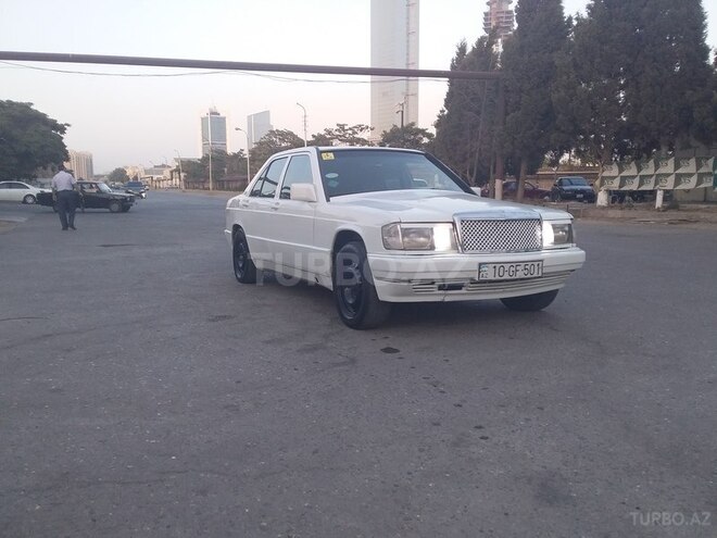 Mercedes 190 1985, 439,630 km - 2.0 l - Bakı