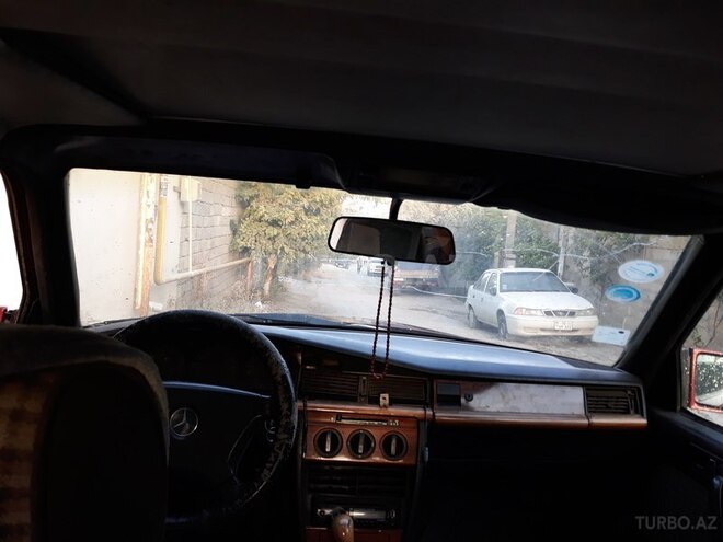 Mercedes 190 1992, 300,000 km - 2.0 л - Bakı