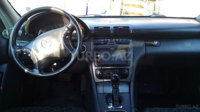 Mercedes C 240 2002, 241,000 km - 2.6 l - Bakı
