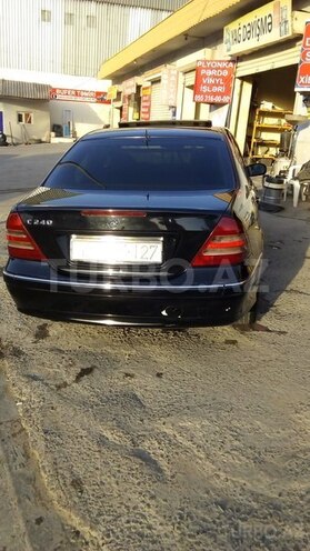 Mercedes C 240 2002, 241,000 km - 2.6 l - Bakı