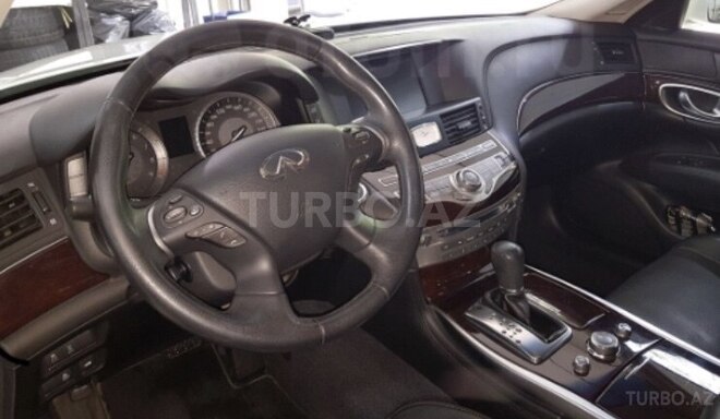 Infiniti  2013, 59,000 km - 5.6 l - Sumqayıt