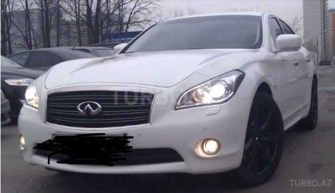 Infiniti  2013, 59,000 km - 5.6 l - Sumqayıt