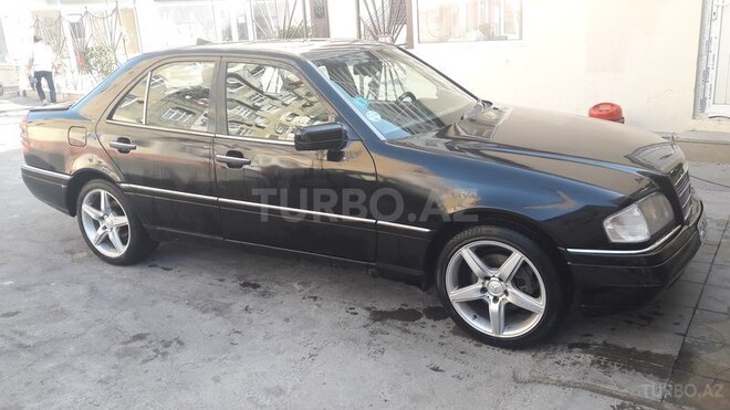 Mercedes C 280 1995, 285,000 km - 2.8 л - Bakı
