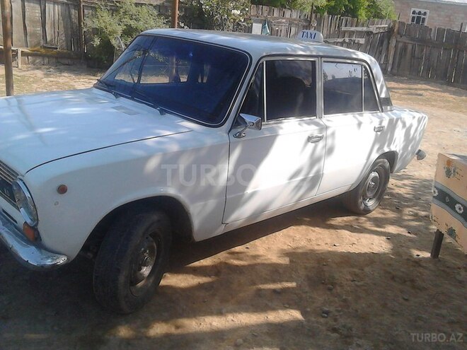 LADA (VAZ) 21011 1980, 318,000 km - 1.3 l - Sabirabad