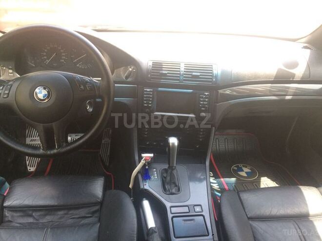BMW 525 2001, 257,000 km - 2.5 l - Bakı