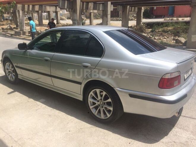 BMW 525 2001, 257,000 km - 2.5 l - Bakı