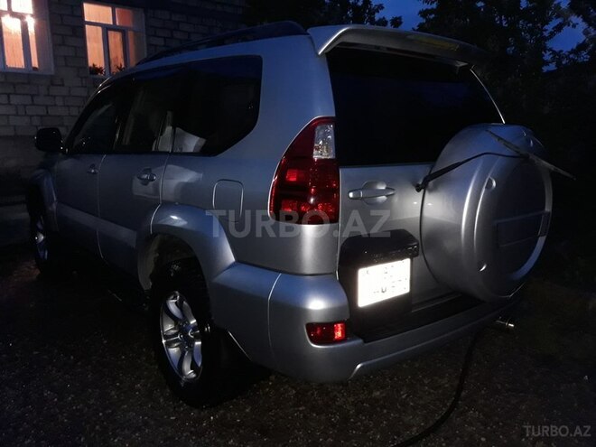 Toyota Prado 2003, 205,000 km - 2.7 l - Quba