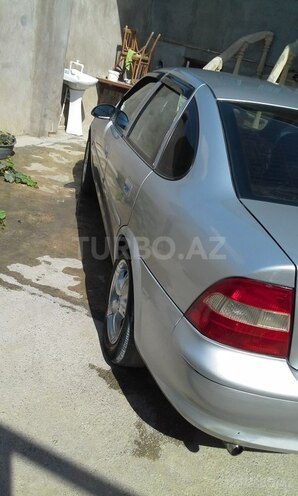 Opel Vectra 1997, 396,000 km - 1.6 l - Bakı