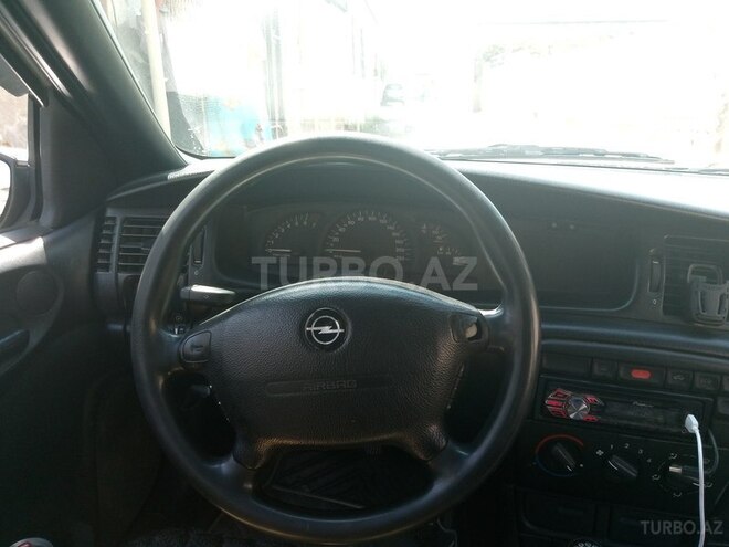 Opel Vectra 1997, 396,000 km - 1.6 l - Bakı
