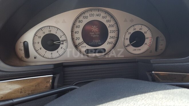 Mercedes E 320 2003, 238,328 km - 3.2 л - Bakı