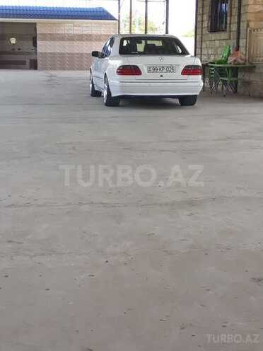 Mercedes E 320 2000, 184,000 km - 3.2 л - Bakı