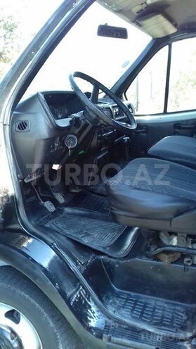 GAZ 330202-740 1995, 241,000 km - 2.4 l - Tərtər