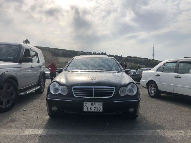 Mercedes C 240 2003, 242,000 km - 2.4 л - Bakı