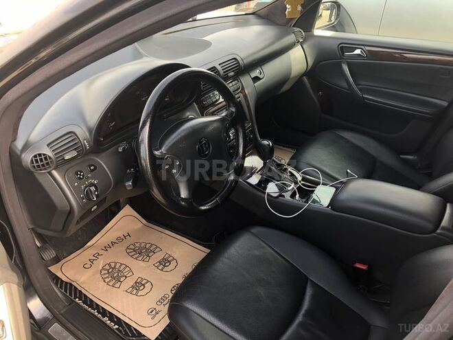 Mercedes C 240 2003, 242,000 km - 2.4 л - Bakı