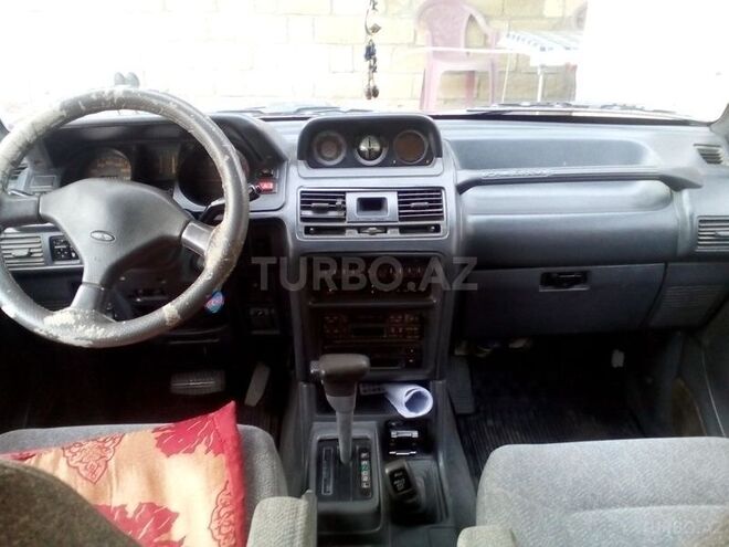 Mitsubishi Pajero 1993, 299,999 km - 2.8 л - Şirvan