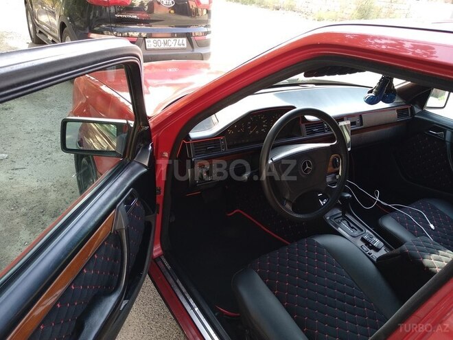 Mercedes E 250 1992, 800,000 km - 2.5 л - Bakı
