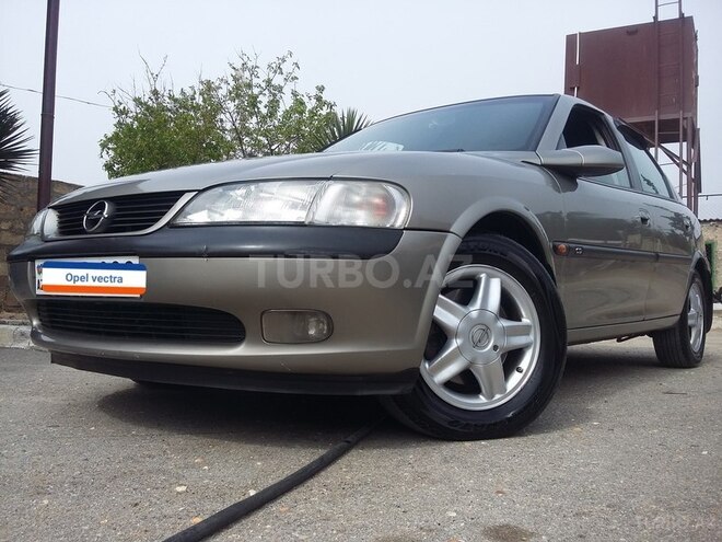 Opel Vectra 1996, 275,000 km - 2.0 l - Bakı
