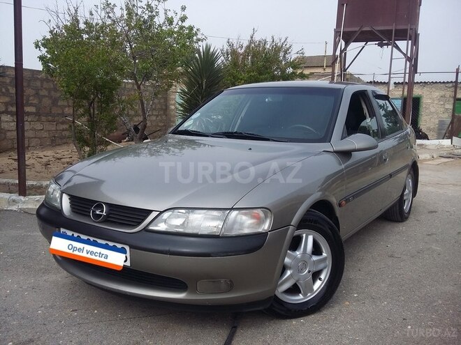 Opel Vectra 1996, 275,000 km - 2.0 l - Bakı