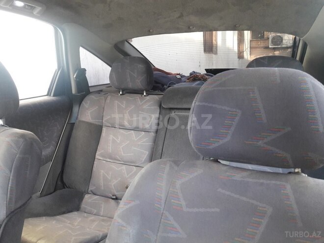 Opel Vectra 1996, 275,000 km - 2.0 l - Bakı