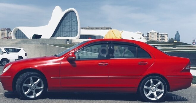 Mercedes C 200 2003, 226,500 km - 1.8 l - Bakı