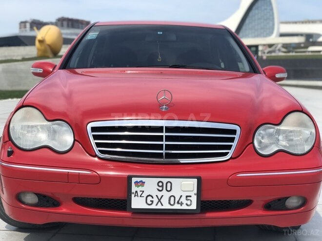 Mercedes C 200 2003, 226,500 km - 1.8 l - Bakı