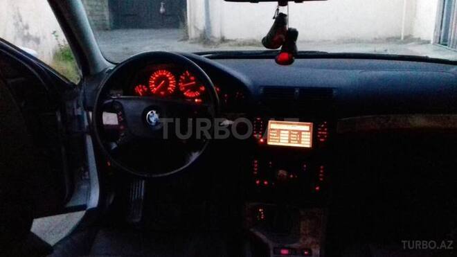 BMW 525 2002, 260,000 km - 2.5 l - Bakı