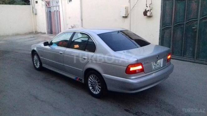 BMW 525 2002, 260,000 km - 2.5 l - Bakı