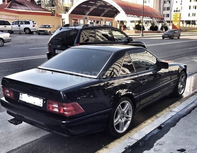Mercedes  1991, 131,000 km - 3.2 л - Bakı