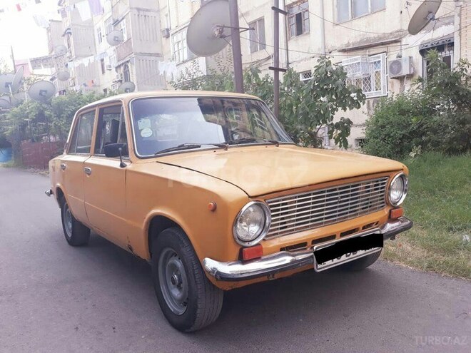 LADA (VAZ) 21011 1980, 375,000 km - 1.3 l - Şirvan