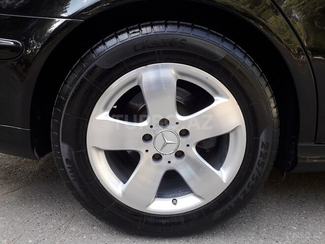 Mercedes E 320 2002, 265,000 km - 3.2 л - Sumqayıt