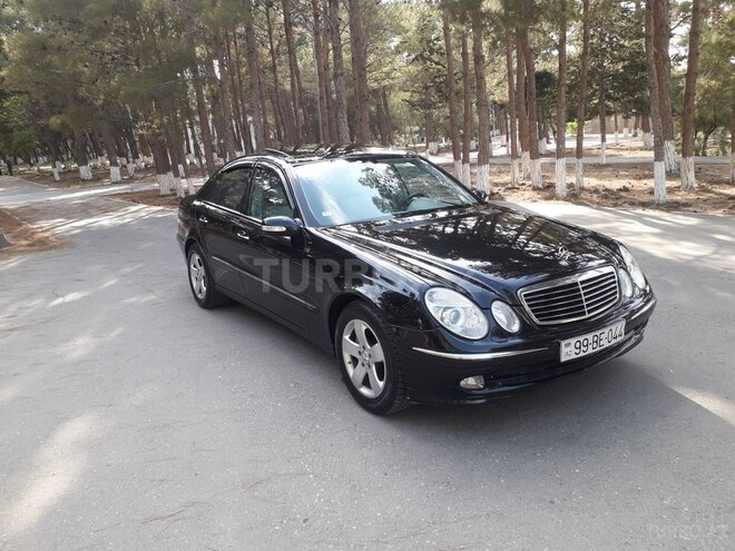 Mercedes E 320 2002, 265,000 km - 3.2 л - Sumqayıt