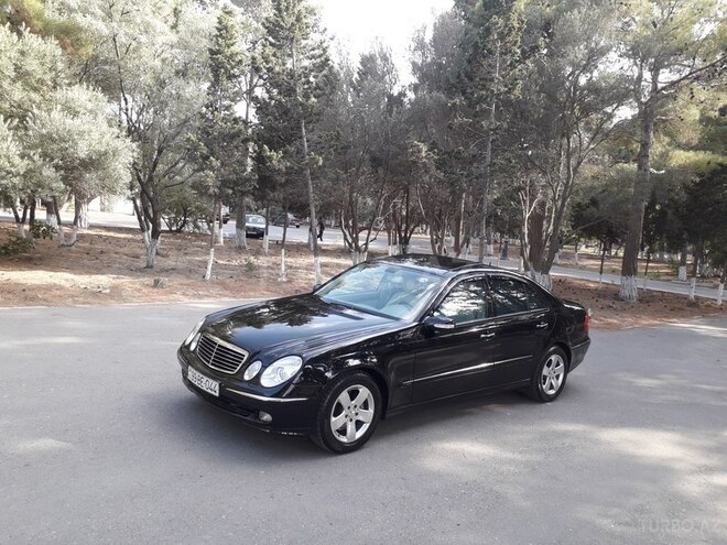 Mercedes E 320 2002, 265,000 km - 3.2 л - Sumqayıt
