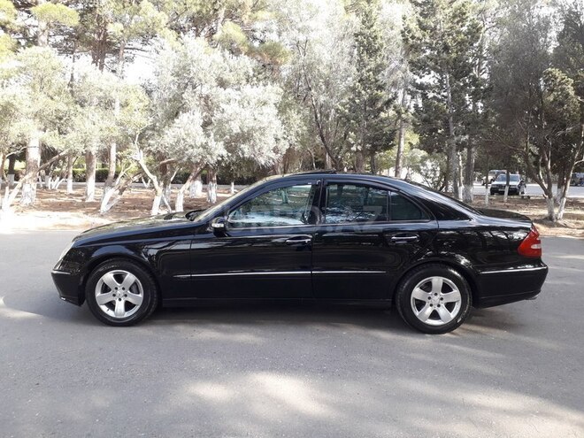 Mercedes E 320 2002, 265,000 km - 3.2 л - Sumqayıt