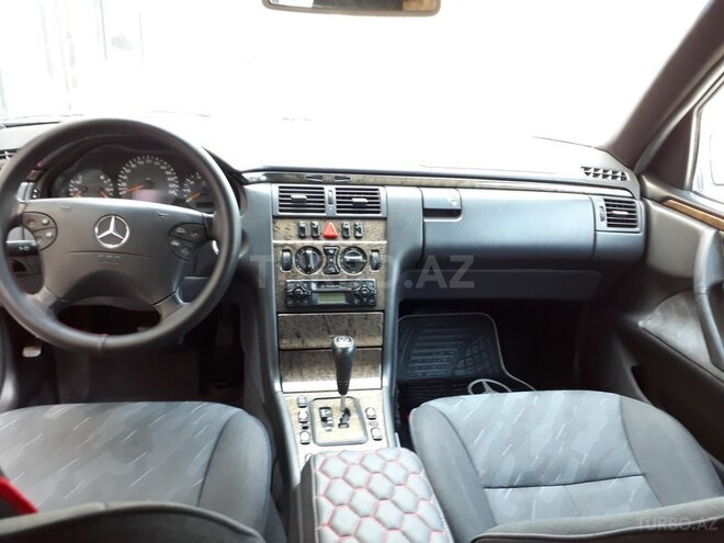 Mercedes E 240 2000, 470,000 km - 2.6 l - Şərur