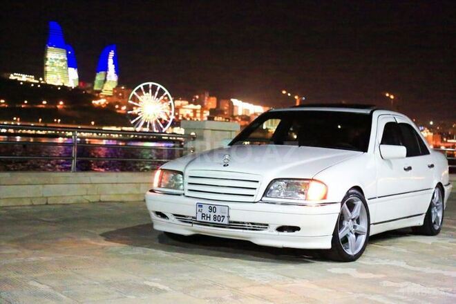 Mercedes C 230 1999, 248,000 km - 2.3 л - Bakı