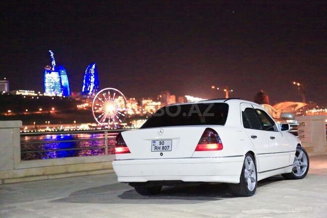 Mercedes C 230 1999, 248,000 km - 2.3 л - Bakı