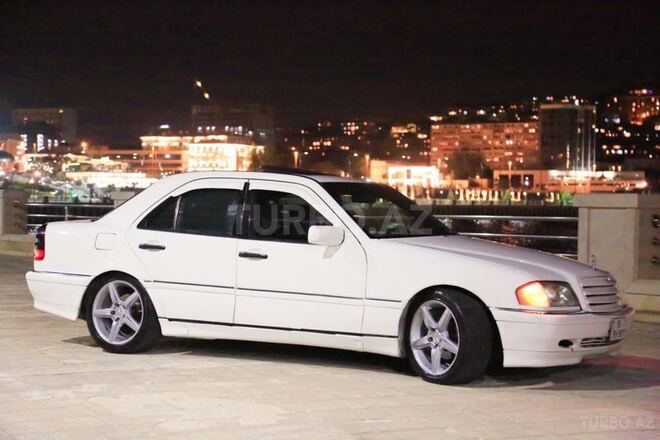 Mercedes C 230 1999, 248,000 km - 2.3 л - Bakı