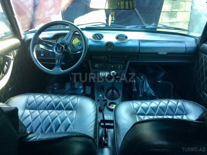 LADA (VAZ) 21011 1970, 340,015 km - 1.3 l - Qax