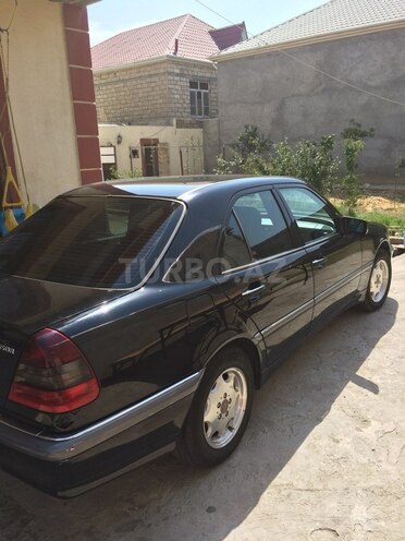 Mercedes C 230 1999, 285,000 km - 0.3 l - Bakı