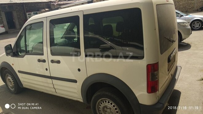 Ford Tourneo Connect 2004, 200,000 km - 1.8 l - Bakı