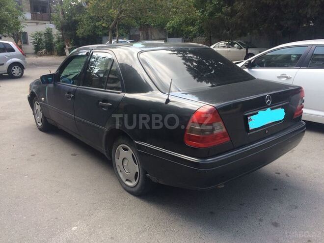 Mercedes C 180 1995, 328,000 km - 1.8 l - Bakı