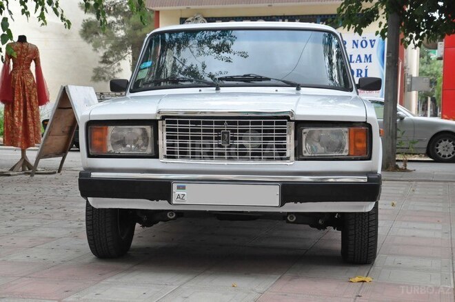 LADA (VAZ) 2107 2010, 36,487 km - 1.6 l - Şirvan