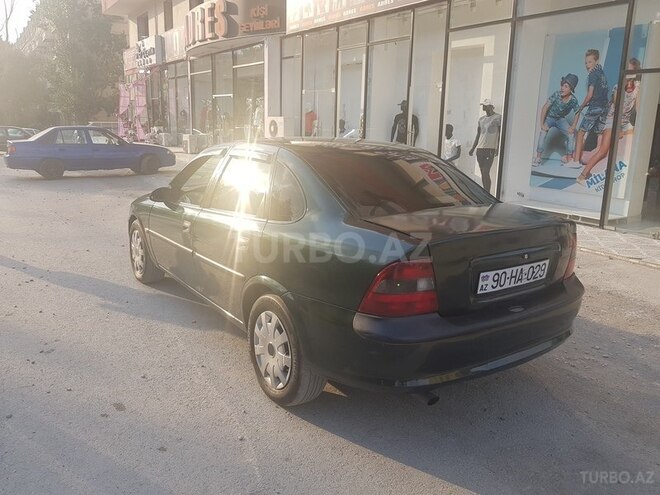Opel Vectra 1998, 303,960 km - 2.0 l - Bakı