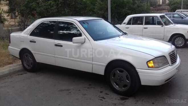 Mercedes C 180 1995, 285,000 km - 1.8 l - Bakı