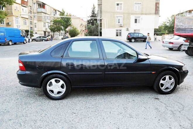 Opel Vectra 1998, 360,000 km - 1.8 l - Bakı