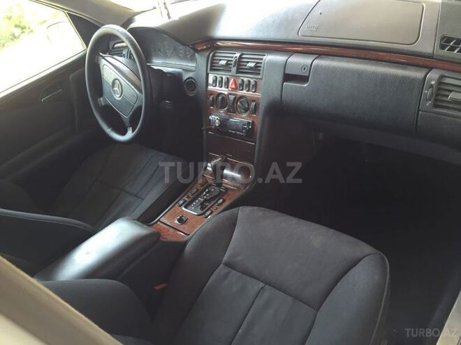 Mercedes C 220 1999, 295,000 km - 2.2 l - Bakı